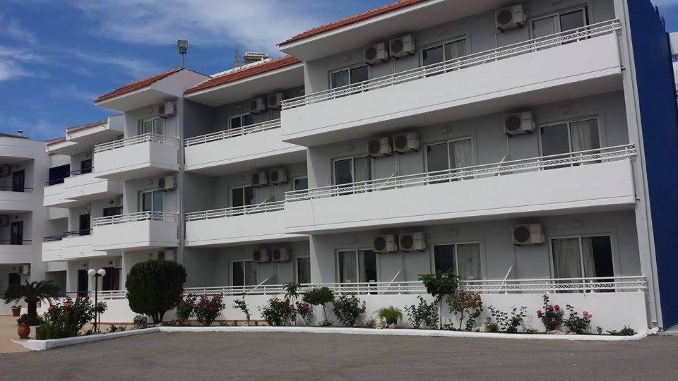 Ano Kampos Hotel ฟาลิรากี ภายนอก รูปภาพ